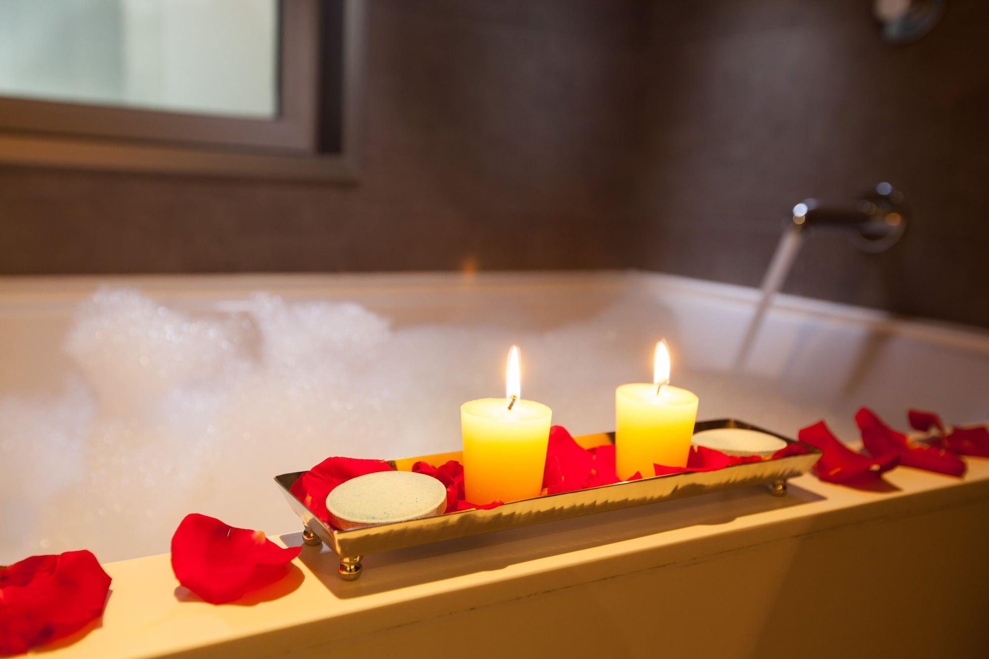 Lopesan Baobab Resort Meloneras Exterior photo A bubble bath