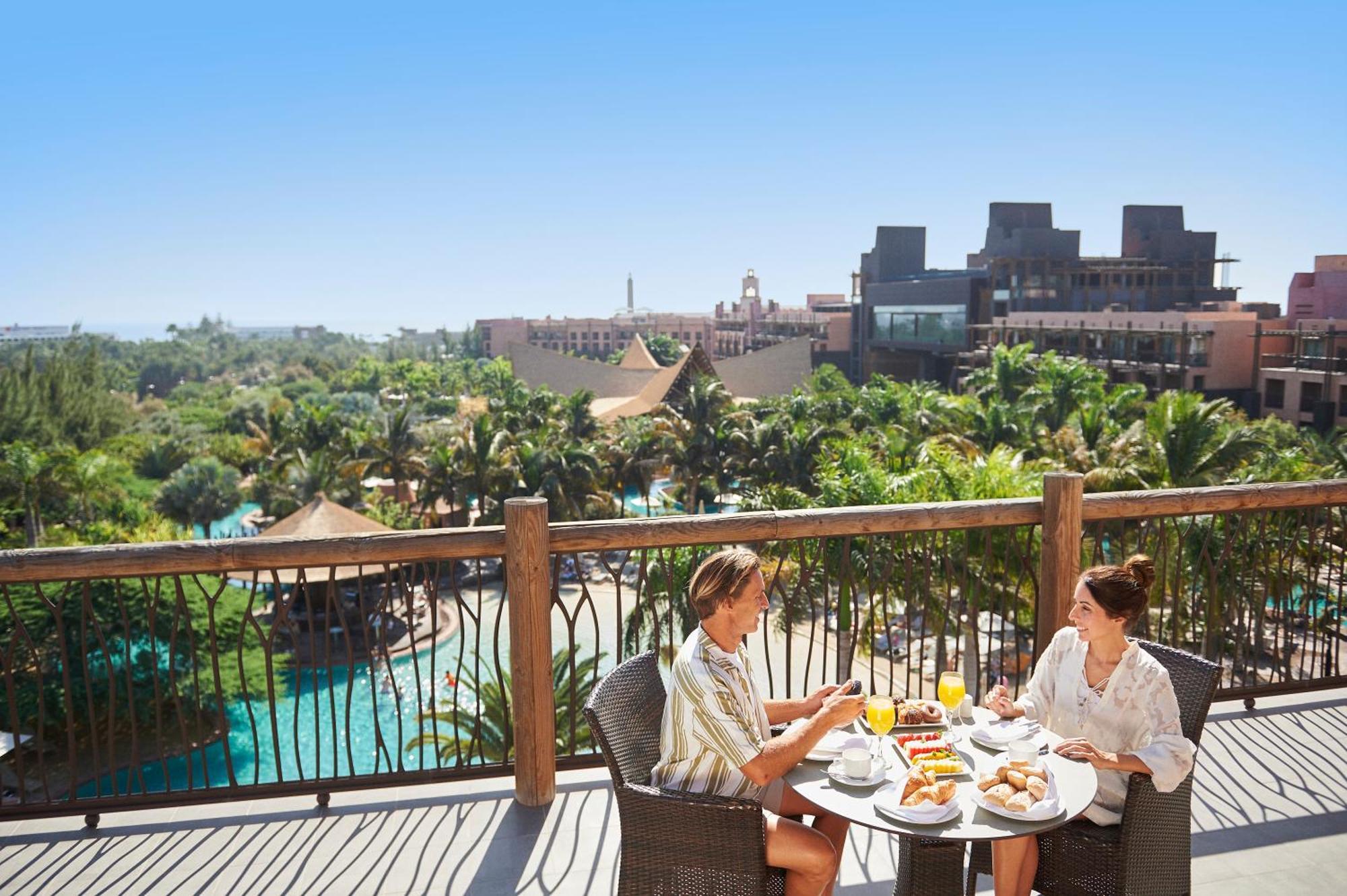 Lopesan Baobab Resort Meloneras Exterior photo The Atlantis Resort, Paradise Island