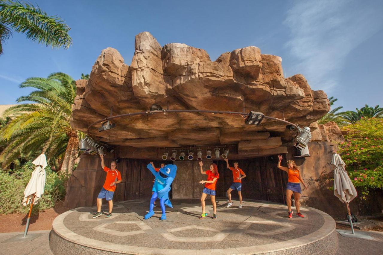 Lopesan Baobab Resort Meloneras Exterior photo The Rock Show